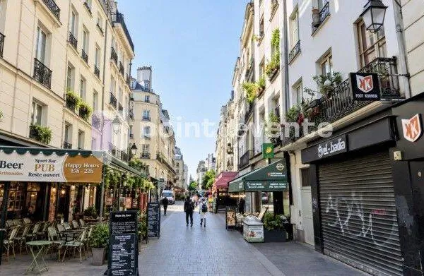 Local commercial 143 m²