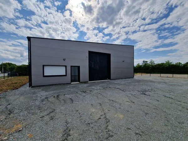 Local 320 m²