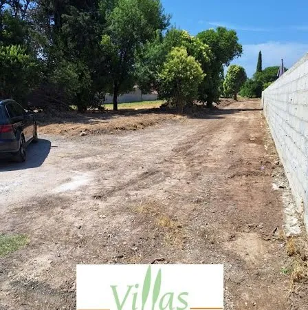 Terrain 399 m²