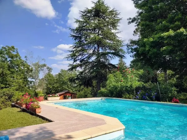 Maison d'architecte sur les hauteurs d'Orthez