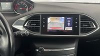 Peugeot 308 1.2 PureTech 130ch E6.3 S&S Allure EAT8 — photo 29