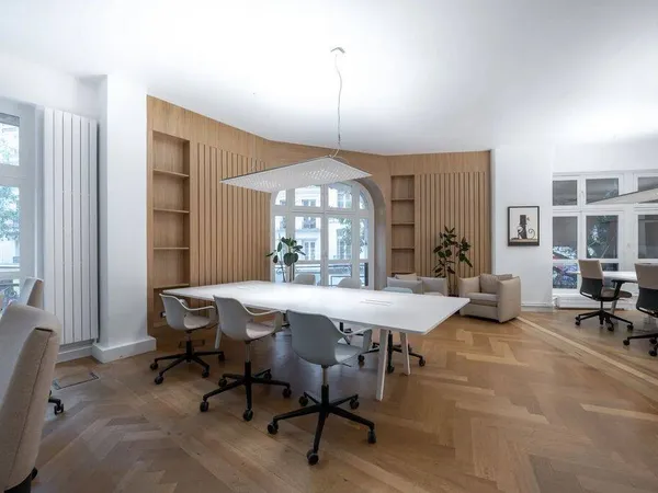 Bureaux 460 m²