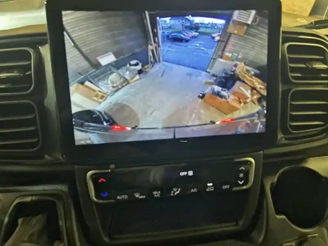 Peugeot Boxer fgn tole 3.5 t l2h2 140 s&amp;s bva8 — photo 15