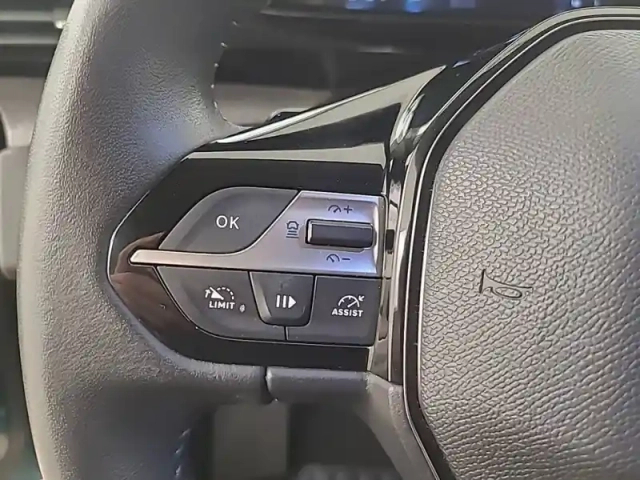 Peugeot 308 sw puretech 130ch s&amp;s eat8 — photo 24