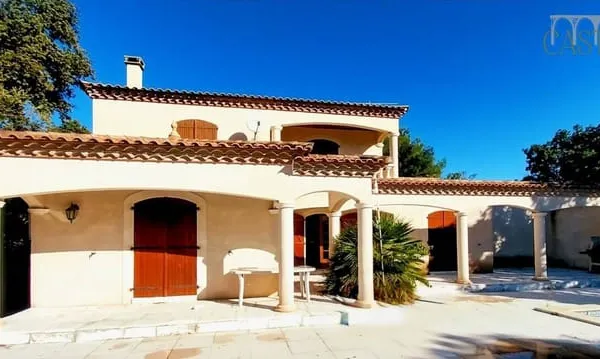 Maison 7 pièces 145 m²