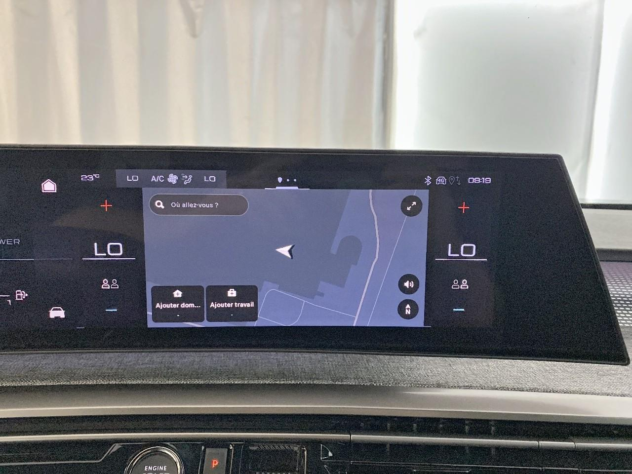 Peugeot 3008 hybrid 145 e-dcs6 gt — photo 14