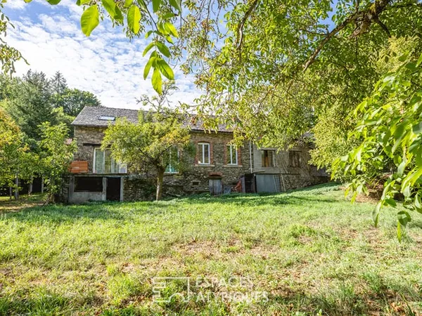 Ancien garage réinventé au bord du Tarn