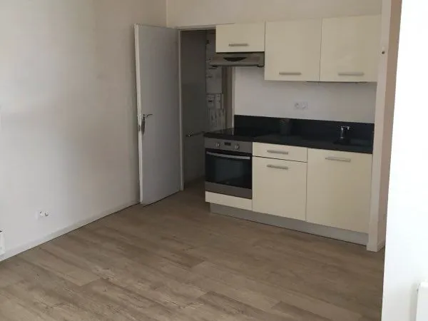 Appartement T2 centre ville Chalon