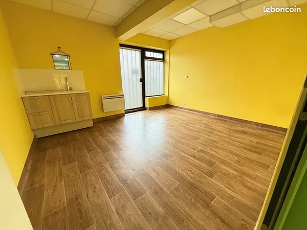 Local 14 m² BRETIGNY SUR ORGE