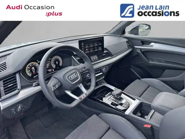 Audi Q5 55 tfsie 367 s tronic 7 quattro — photo 11