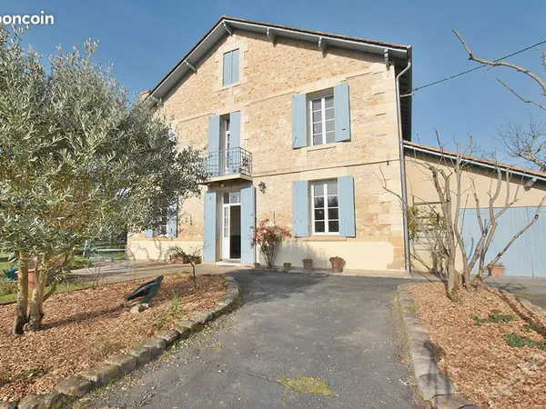 Maison 5 pièces 160 m²