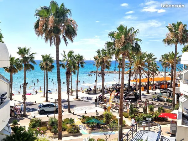 Type 3 dans grand standing face aux plages