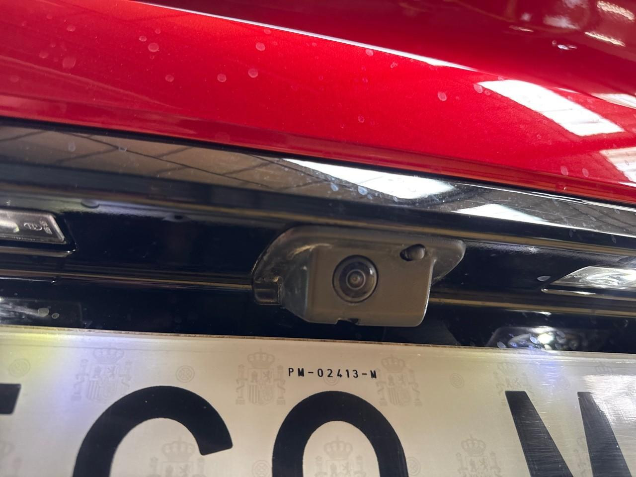 Peugeot 308 1.5 bluehdi 130ch s&s allure eat8 — photo 33