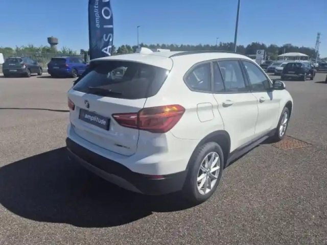Bmw X1 sdrive16da 116ch business design dkg7 euro6c — photo 9