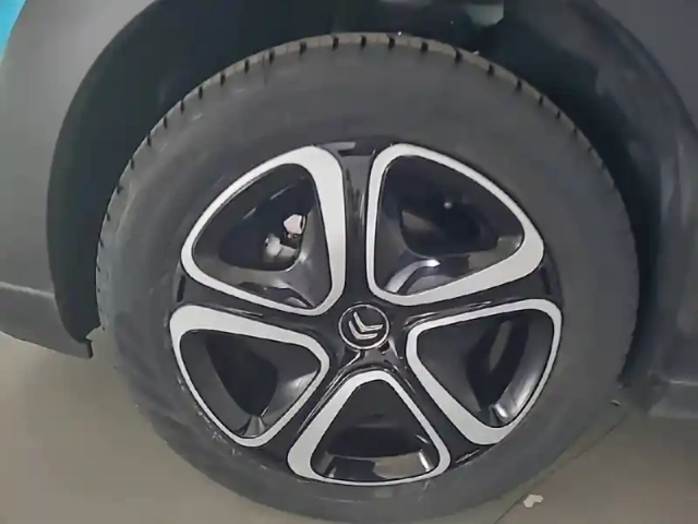 Citroën C3 puretech 83 s&amp;s bvm5 — photo 16