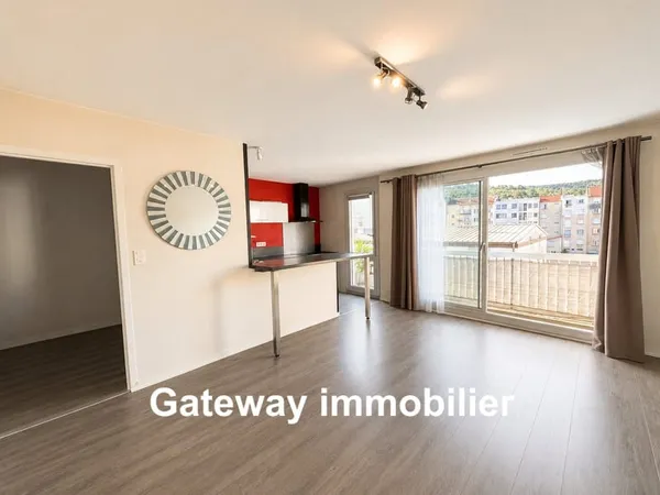 LOCATION APPARTEMENT F3 4ème étage avec ascenseur , garage à CLERMONT-FERRAND