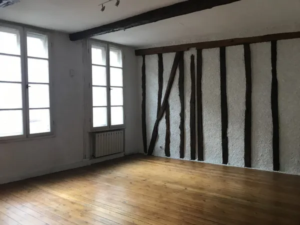 Appartement 5 pièces 211 m²