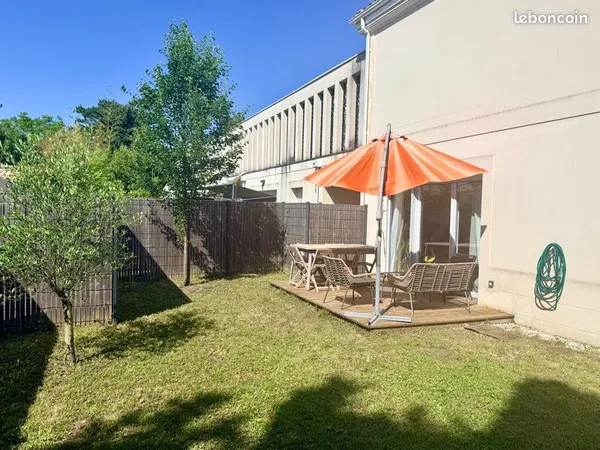 Exclusivité - bruges centre - grand t2 avec jardin privatif de 107 m²