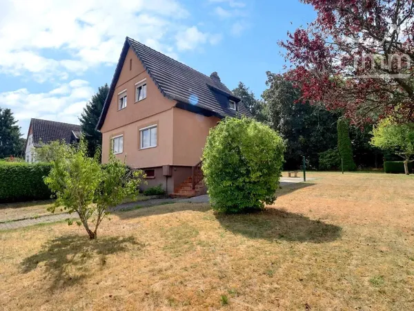 Maison individuelle de 105.01 m² à rénover en lisière de forêt à FORBACH