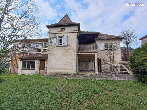 Maison individuelle avec jardin