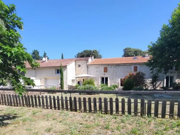 Maison 5 pièces 180 m²