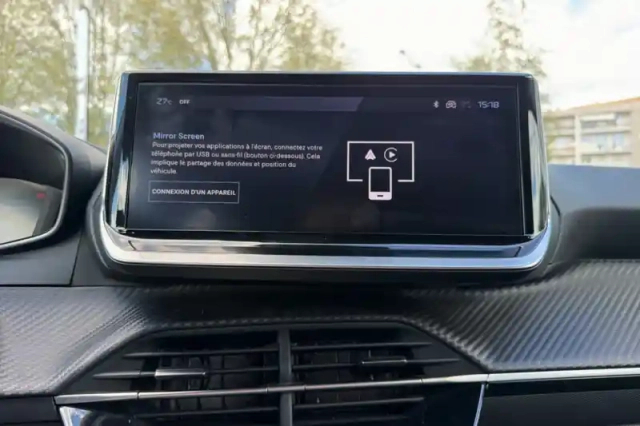 Peugeot 208 hybrid 110 ch e-dcs6 — photo 26