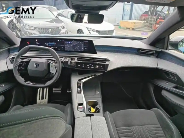Peugeot 3008 hybrid 136 e-dcs6 — photo 8