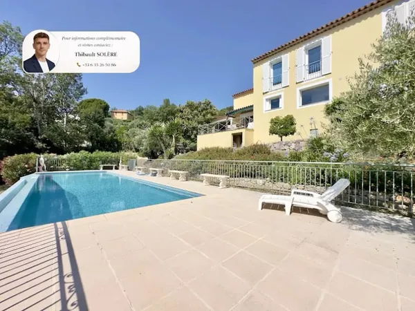 Maison 5 pièces 245 m²