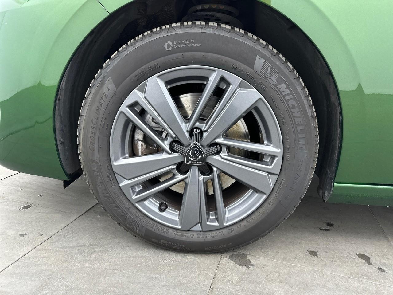 Peugeot 308 bluehdi 130ch s&s eat8 active pack — photo 14