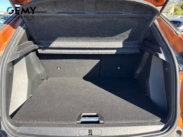 Peugeot 2008 puretech 130 s&amp;s eat8 — photo 6