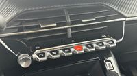 Peugeot 208 1.2 100ch S&S Style — photo 15