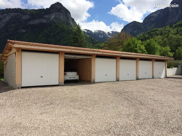 SCIONZIER GARAGE FERME 16 m²