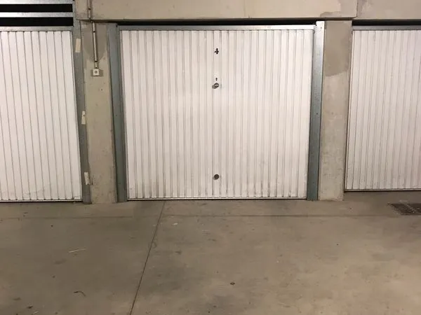 Box - Parking / Gare