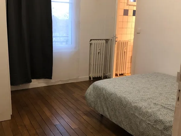 F2 29,5m² meublé Libre de suite 700