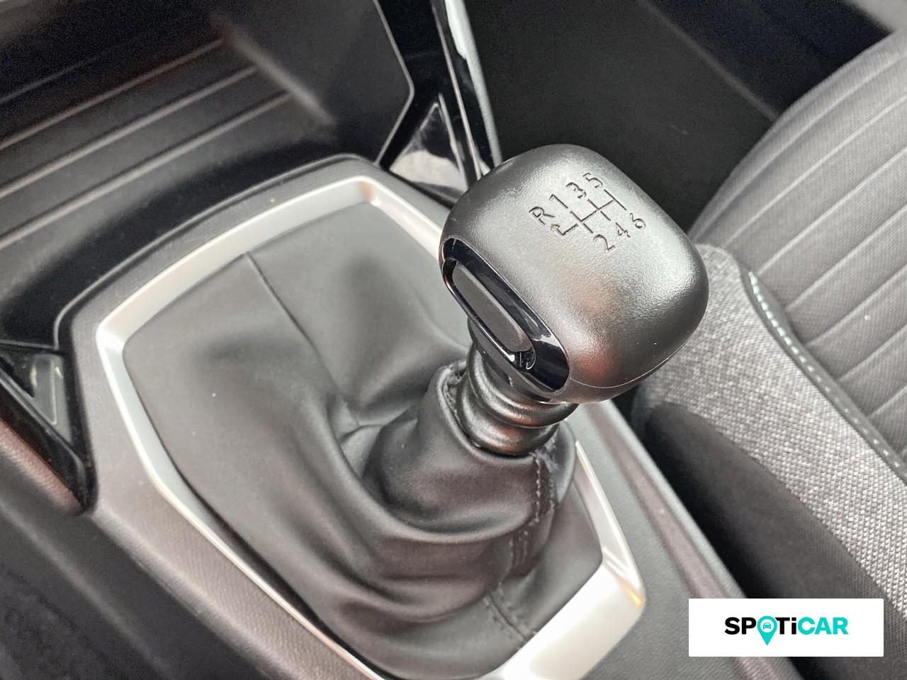 Peugeot 2008 1.2 puretech 100ch s&s style — photo 14