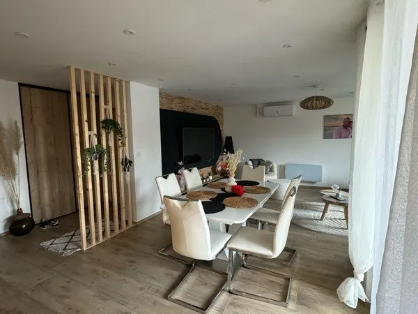 Appartement entièrement rénové 80 m2 SANS FRAIS D'AGENCE