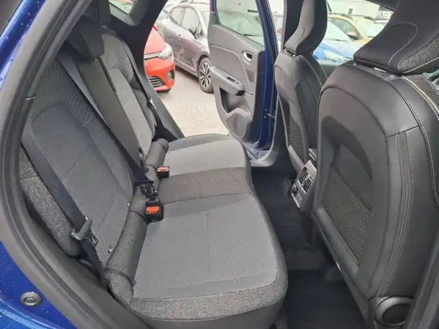 Renault Captur tce 90 ch — photo 26