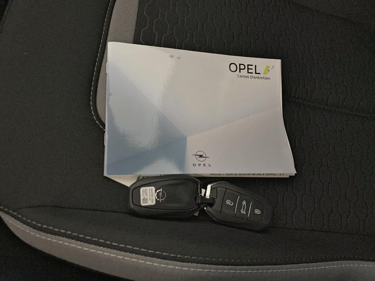Opel Mokka 1.2 turbo hybrid 145 ch e-dct6 edition — photo 18