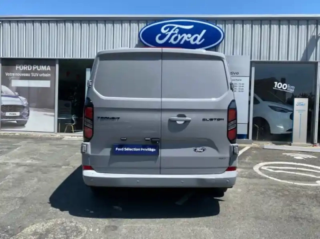 Ford Custom fg 280 l1h1 2.0 ecoblue 136ch limited bva8 — photo 25