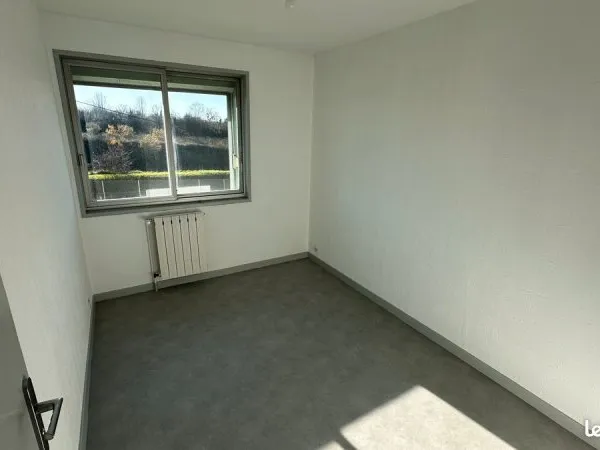 Bureau 9m²