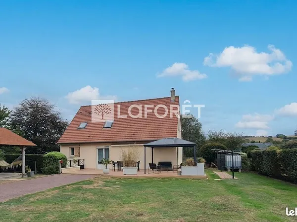 Maison 8 pièces 123 m²