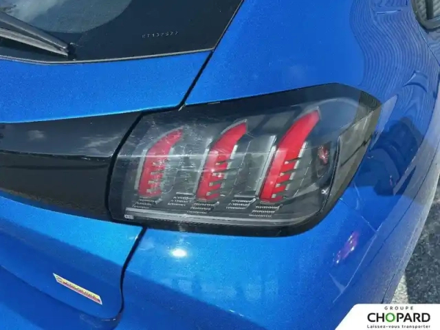Peugeot 208 puretech 130 s&amp;s eat8 — photo 23