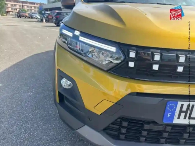 Dacia Sandero 1.0 tce 110ch stepway extreme -25 — photo 13