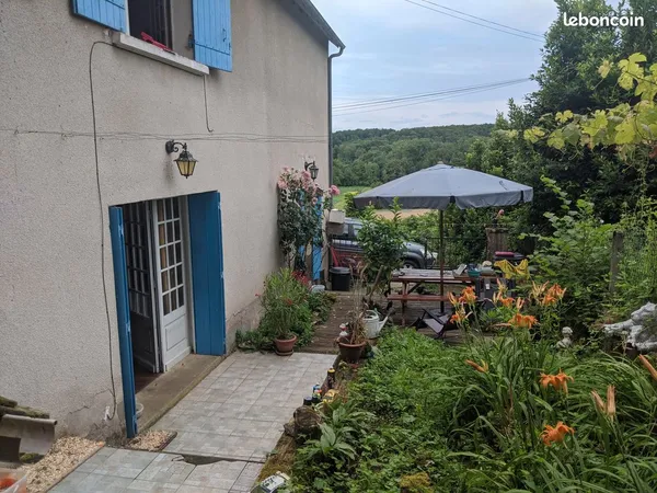 Location meublée maison de charme en plein coeur du périgord noir