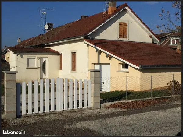 Maison T3 de 74m2 centre ville l'isle sur le Doubs