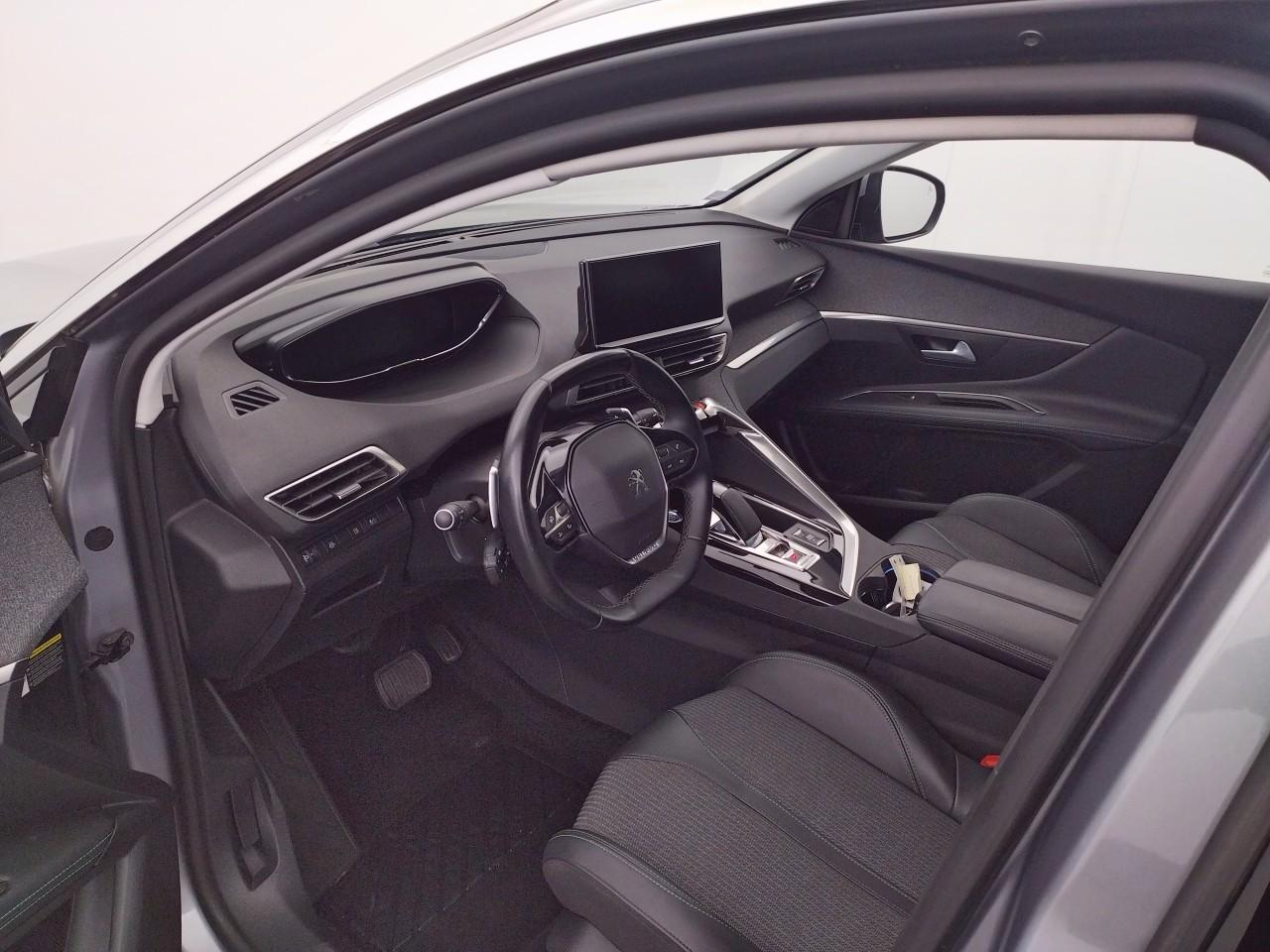 Peugeot 3008 hybrid 225 e-eat8 allure pack — photo 9