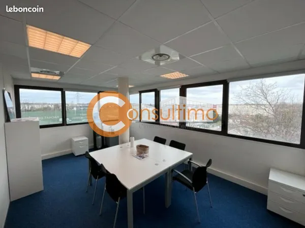 Bureaux 78 m² MERIGNAC