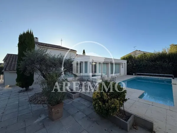 Maison 4 pièces 165 m²