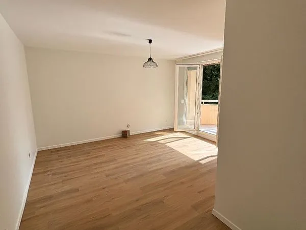 A louer Beau T2 Lyon 3ème