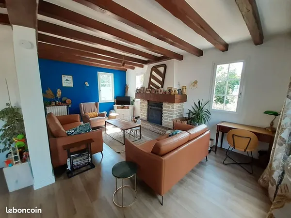 Maison 6 pièces 230 m²